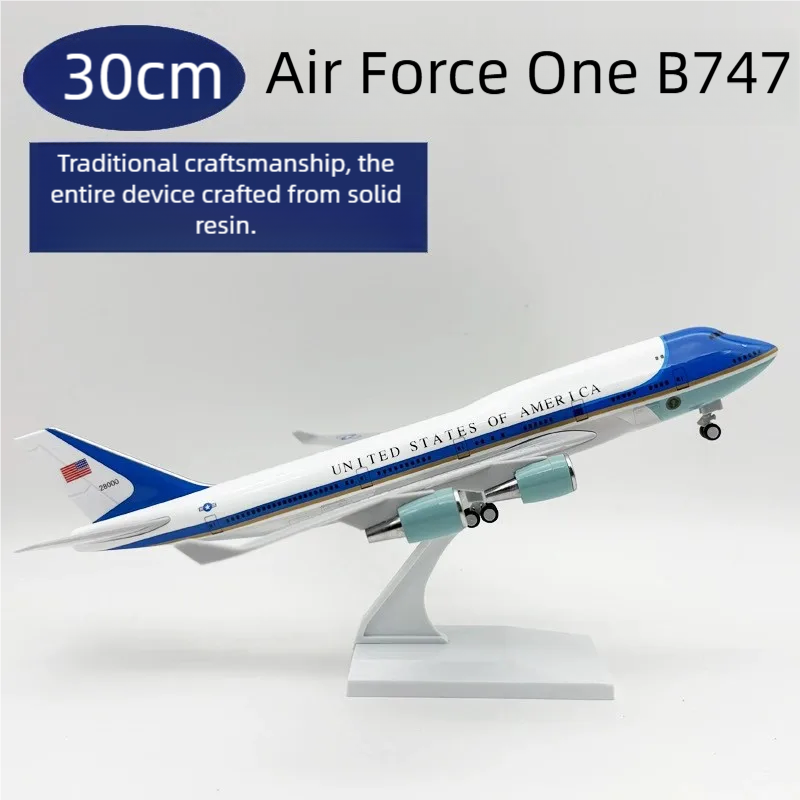 Model Airplane Plastic - โมเดลเครื่องบิน B747 Air Force One ขนาด