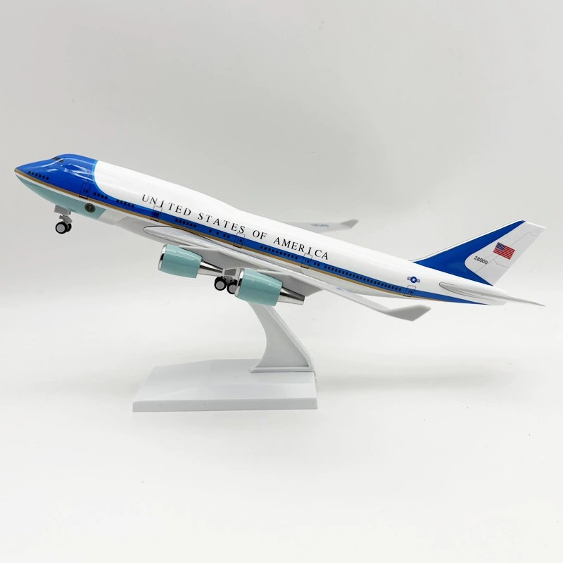 โมเดลเครื่องบิน B747 Air Force - Model Airplane Plastic บทวิจารณ์และราคา